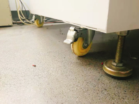 1000-26000mm/min Velocità di taglio Macchina di incisione laser CO2 con superiore e servizio