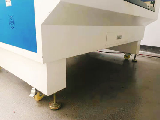 1000-26000mm/min Velocità di taglio Macchina di incisione laser CO2 con superiore e servizio