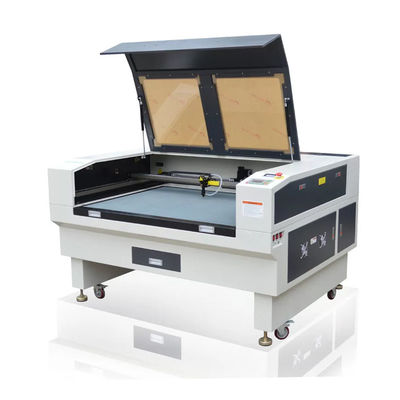 Tagliatrice laser raffreddata ad acqua 1390 Macchina per il taglio laser di abbigliamento per cuoio e acrilico