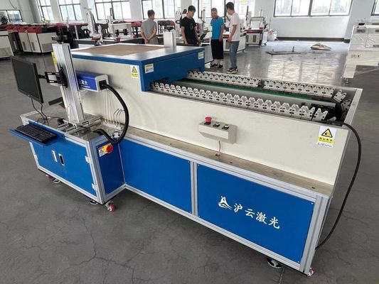 Macchina di incisione laser per armadi metallici 30w 50w per la marcatura del logo su metallo e non metallo